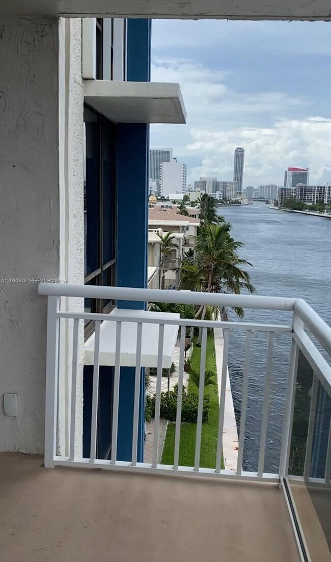 Photo - 1600 S Ocean Dr Unit 5A
