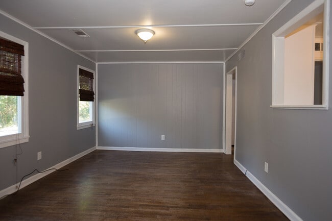 Photo - 2 BR House