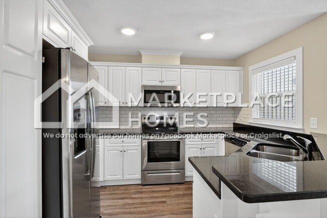 Photo - 112 Downsbury Rd