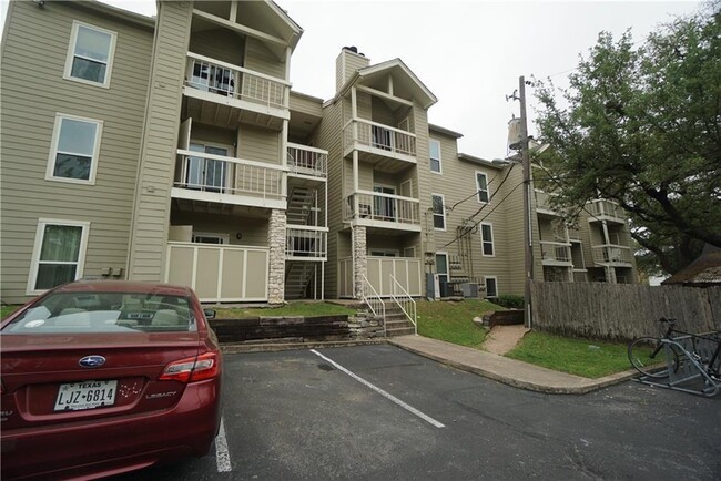 Photo - 114 E 31st St Condo Unit 306