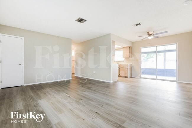 Photo - 21460 Bancroft Ave
