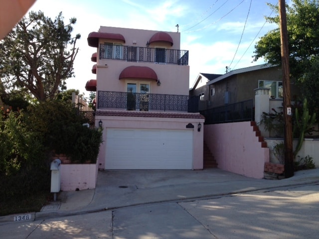 Frente de la casa - 1346 Dorcas St