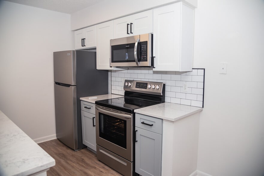 Kitchen right view