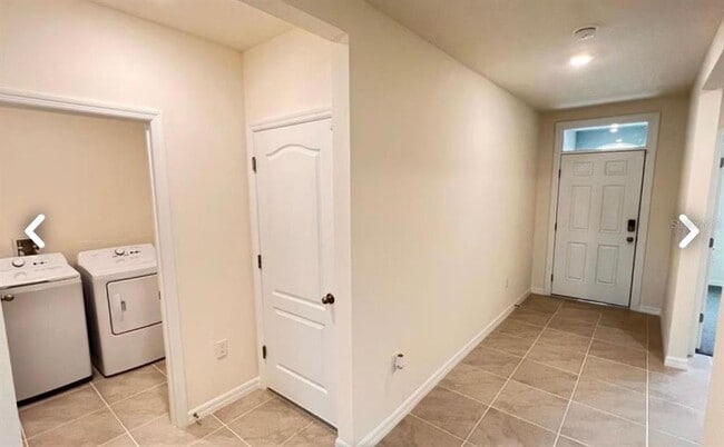 Photo - 2073 Doe Run Dr