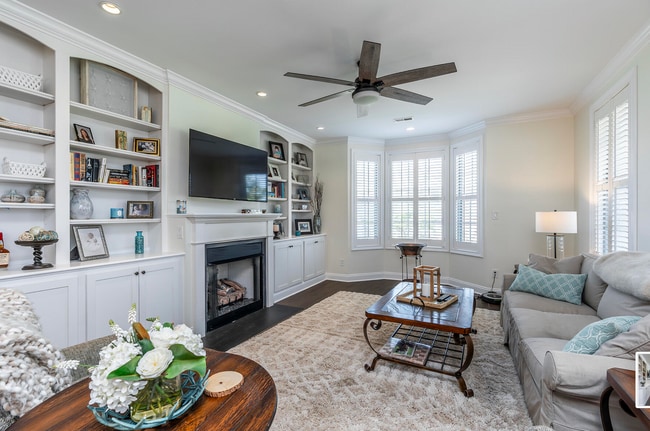 Photo - Beautiful Beaumont townhome – $3,000/Month