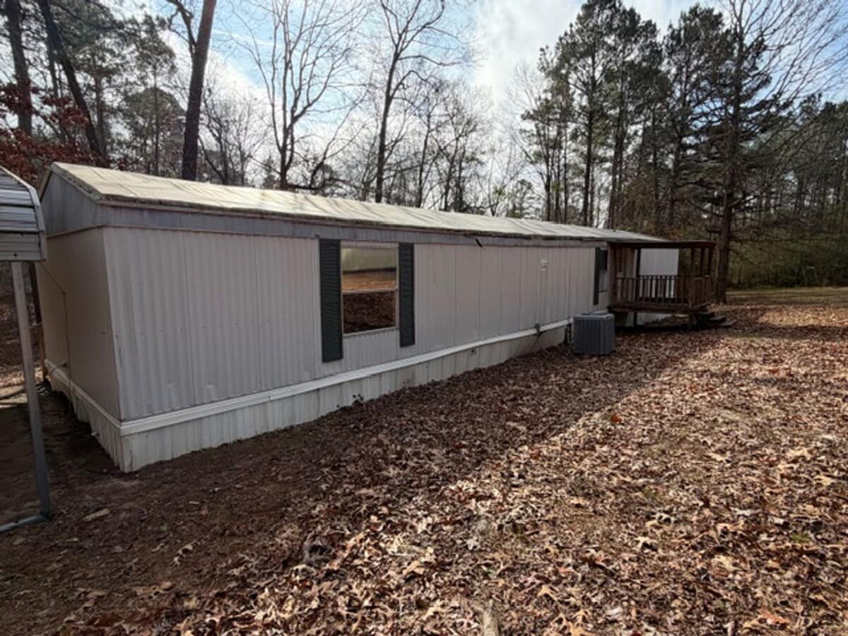 Photo - 162 Tally Ho Ln