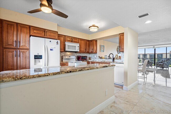 Photo - 7290 Kinghurst Dr Unit 607