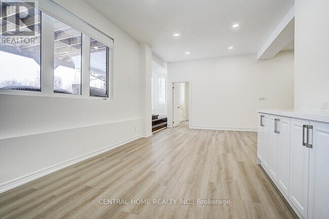 Photo - 134 Bradgate Dr