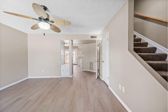 Photo - 2Bed/1.5Bath Townhome at 15th Ave/Camelback! Ready for Immediate Move-In!