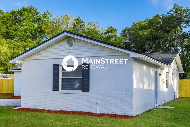 Photo - 4 Bedroom Pet-Friendly Home in JACKSONVILL...