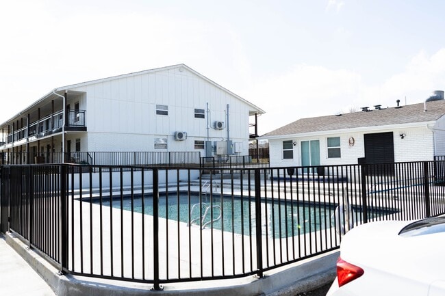 Photo - LEGACY @49th