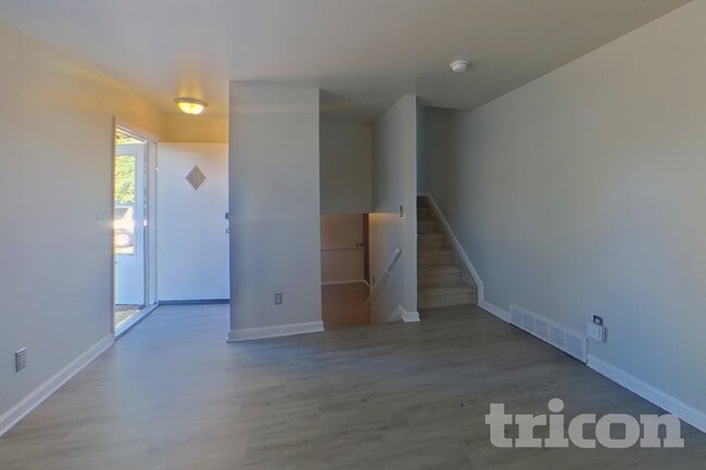 Photo - 1338 Mears Dr