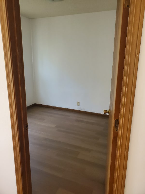 Photo - 2908 Endicott Ave