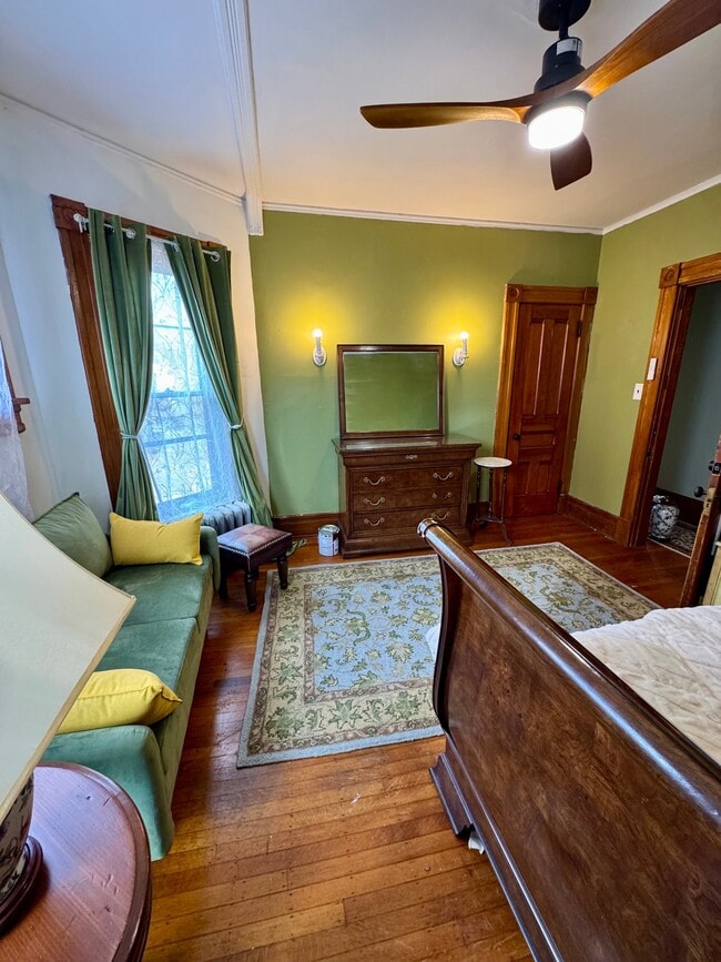 Photo - 47 Dartmouth St