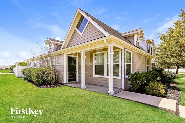 Photo - 20730 Settlers Lake Cir N