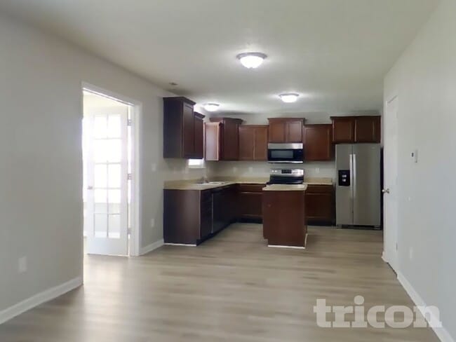 Photo - 7507 Brattle Dr