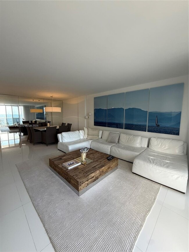 Photo - 10275 Collins Ave Unidad 619