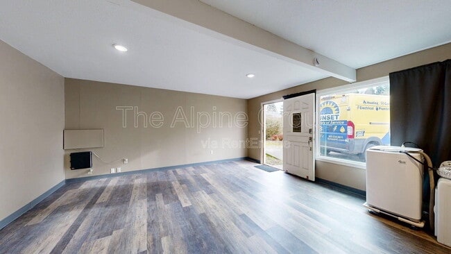 Photo - 12805 SW Washington St Unit B