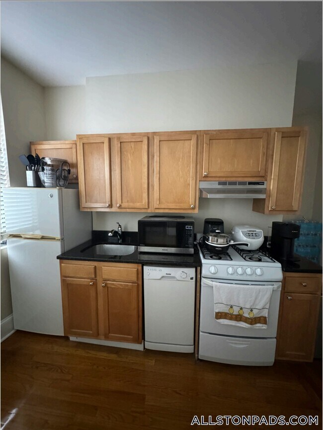 Photo - 1197 Commonwealth Ave Unit 10