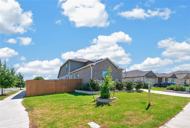 Photo - 1600 Cobblecrest Ln