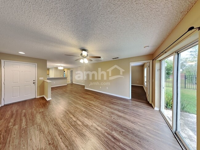 Photo - 15333 Harrowgate Way