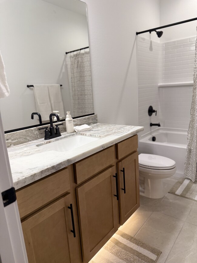 Photo - 9234 S 169th Dr