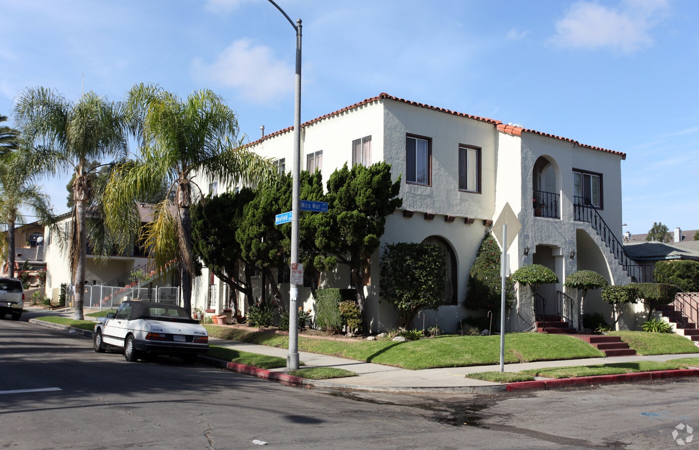 Photo - 1053-1057 Mira Mar Ave