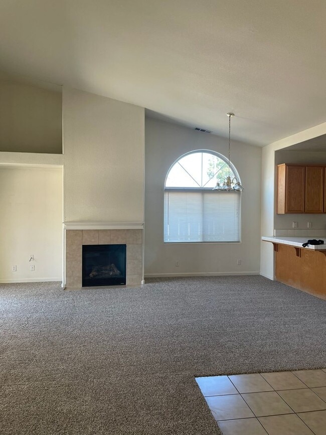 Photo - 757 Petit Sirah Ct