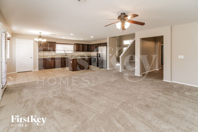 Photo - 40133 W Sanders Way