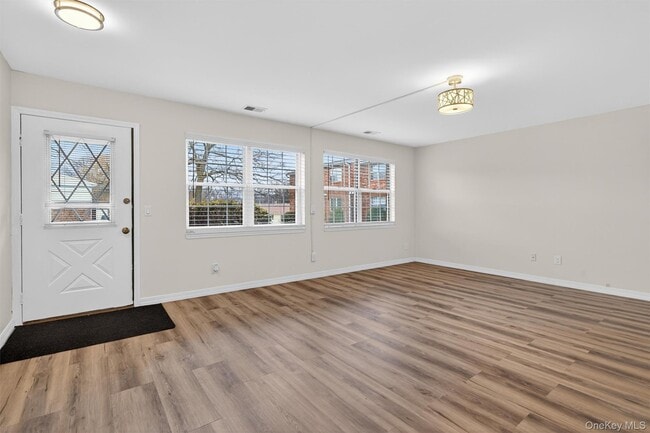 Photo - 276 Temple Hill Rd Unit 1613