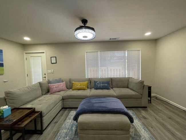 Photo - 721 A,B,C Unit 721A