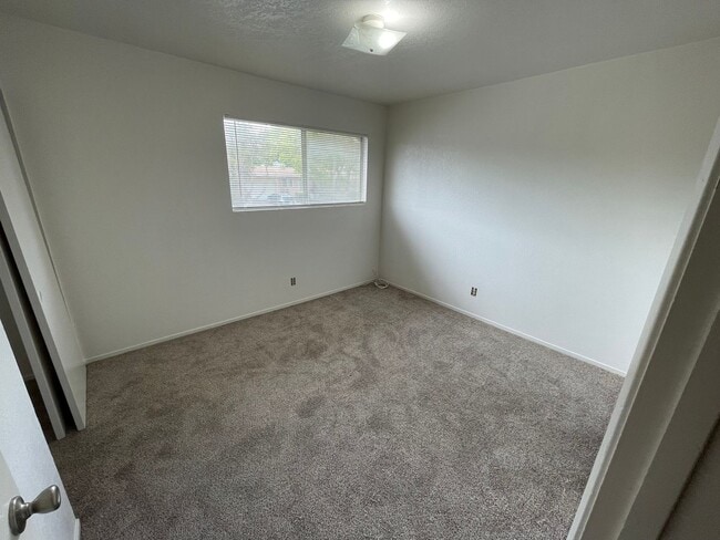 Photo - Charming Townhouse (2 Bed / 1.5 Bath)