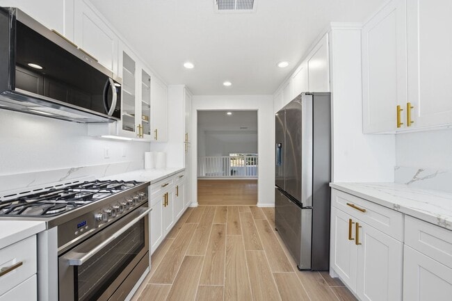 Photo - 25715 Wagner Way Unidad B