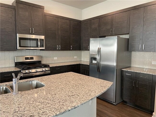 Photo - 717 Bridle Creek Dr