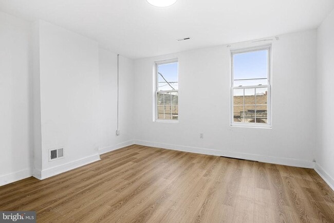 Photo - 1320 S 26th St