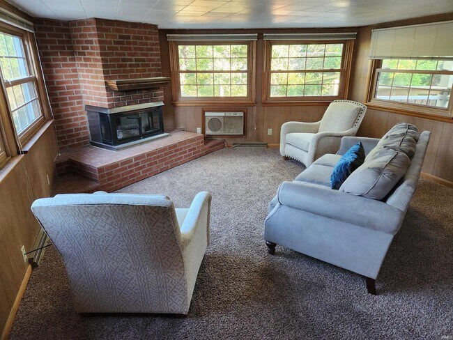 Photo - 509 S Swain Ave