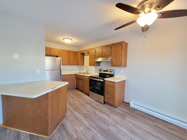 Photo - 204 18th St SW Unit 5