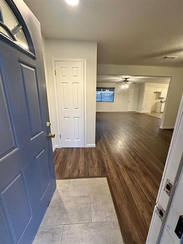 Photo - 1017 Calcutta St