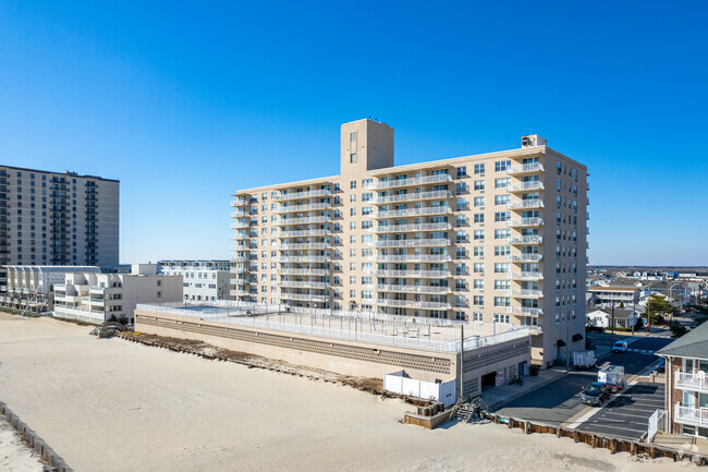 Margate Towers - Margate Towers Apartments