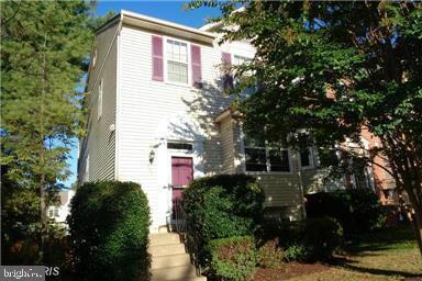 Photo - 208 Rugby Rd