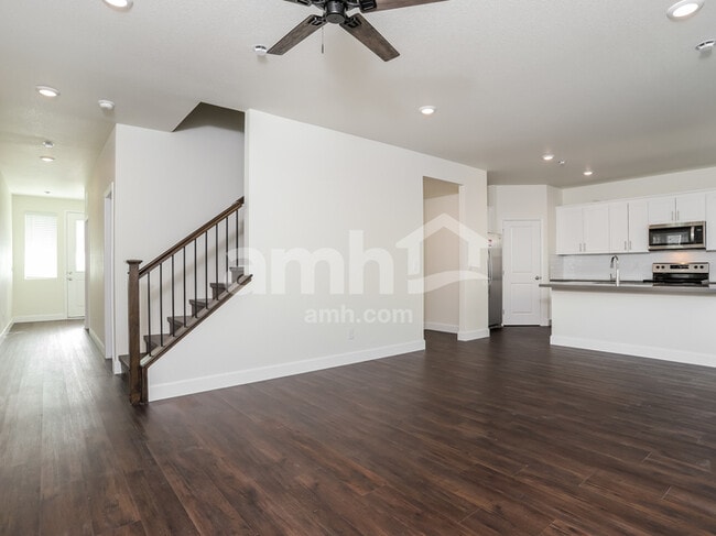 Photo - 5035 Washington St SE