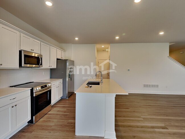 Photo - 9184 Henley Ave