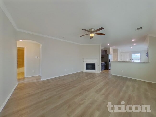 Photo - 5816 Burgundy Rose Dr