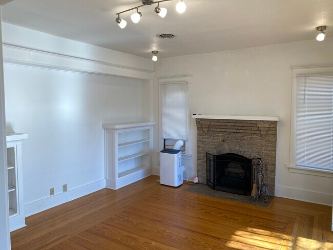 Photo - 915 13th St Unidad A