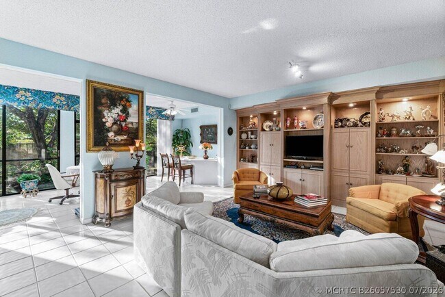 11706 Briarwood Cir Unit 1