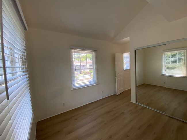 Photo - 125 W Micheltorena St Unit B