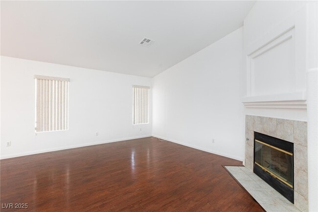 Building Photo - 10022 Catalina Canyon Ave Rental