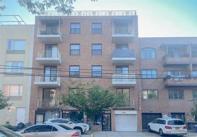 Building Photo - 71-24 163rd St Unit 5A