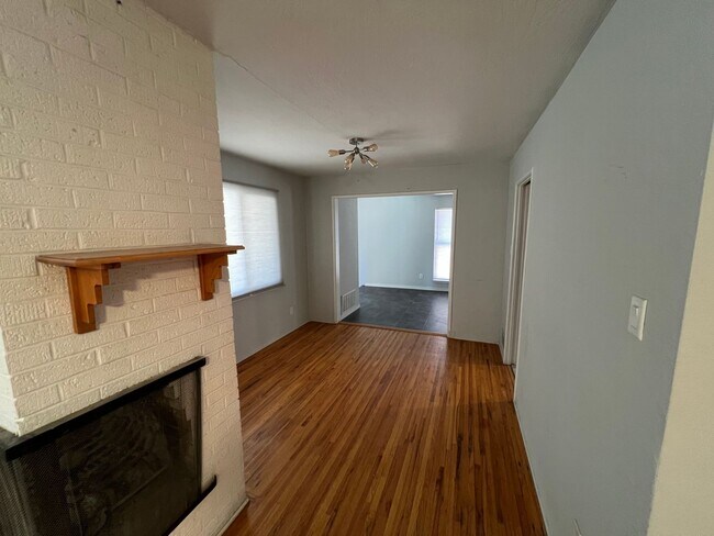 Photo - NE 3/BD 2/BA 2/CG
