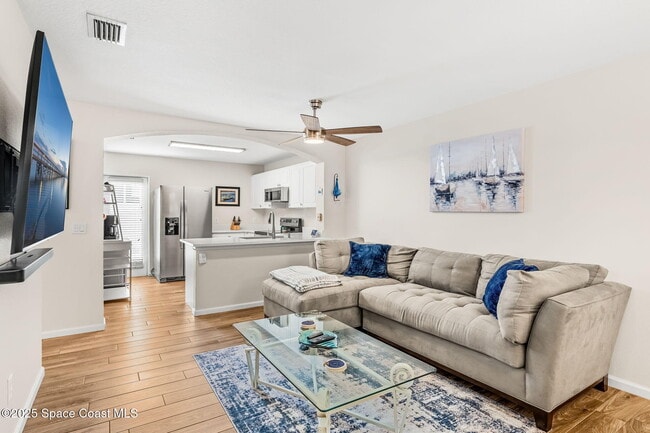 Photo - 1030 Luminary Cir